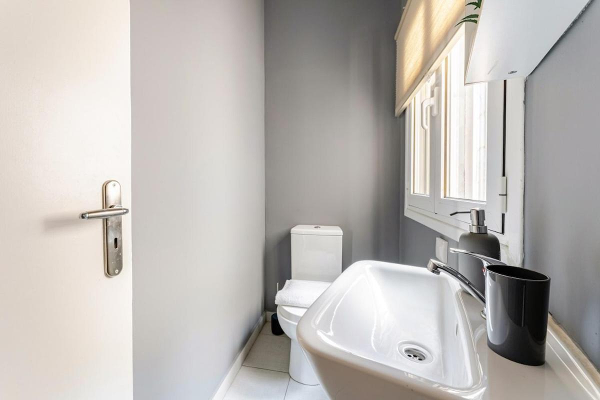 Lovely Apt W/Heated Jacuzzi &Full Acropolis View Афіни Екстер'єр фото
